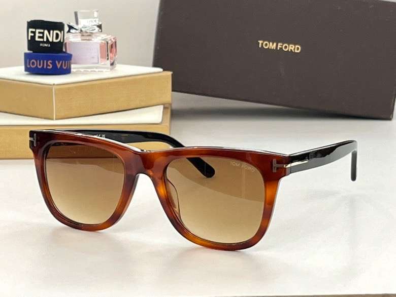 Picture of Tom Ford Sunglasses _SKUfw53678920fw
